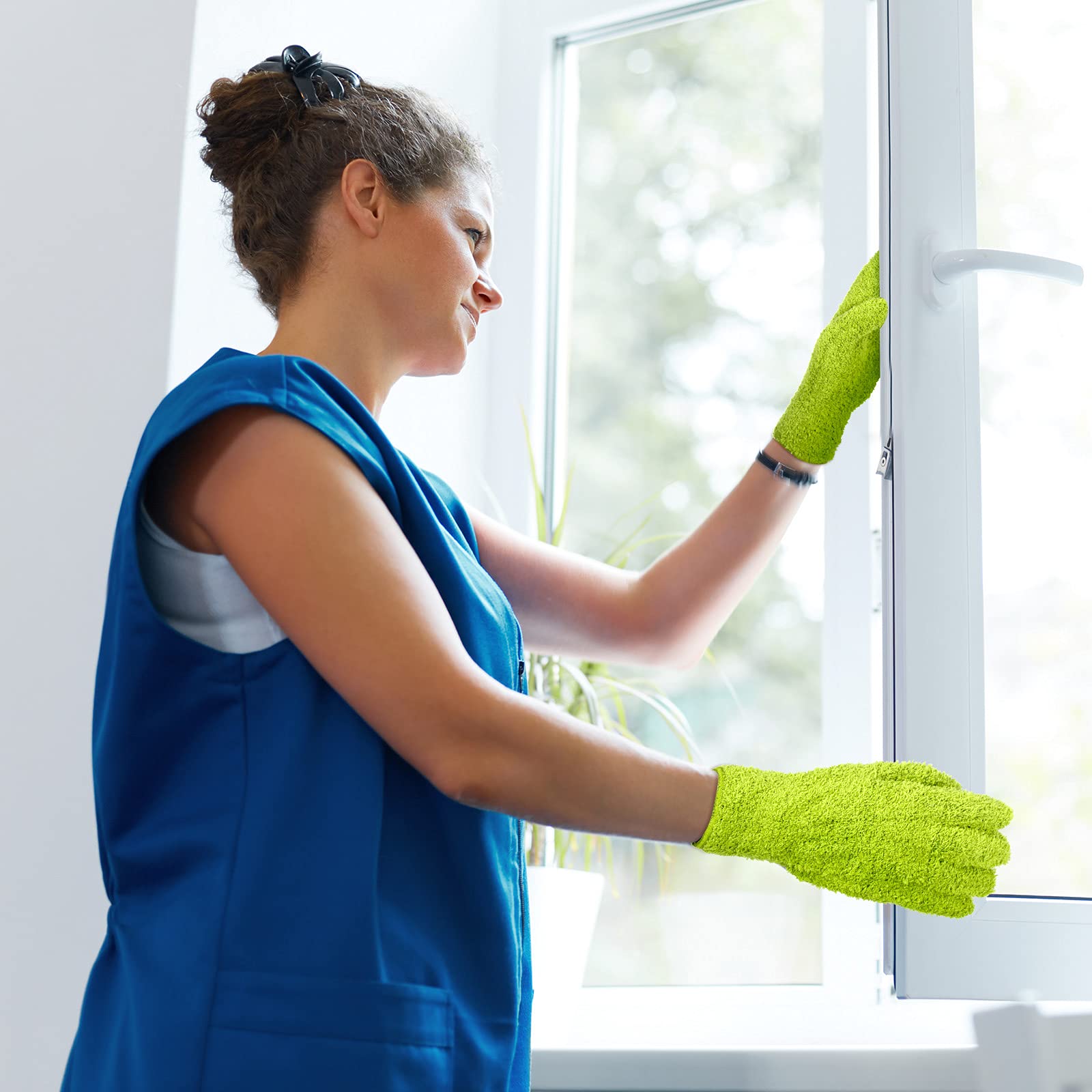 Patelai 3 Pairs Microfiber Plant Dusting Gloves Leaf Cleaning Gloves for Indoor Plants, Blinds, Furniture, House(Medium,Green Yellow, Water Blue, Pink)