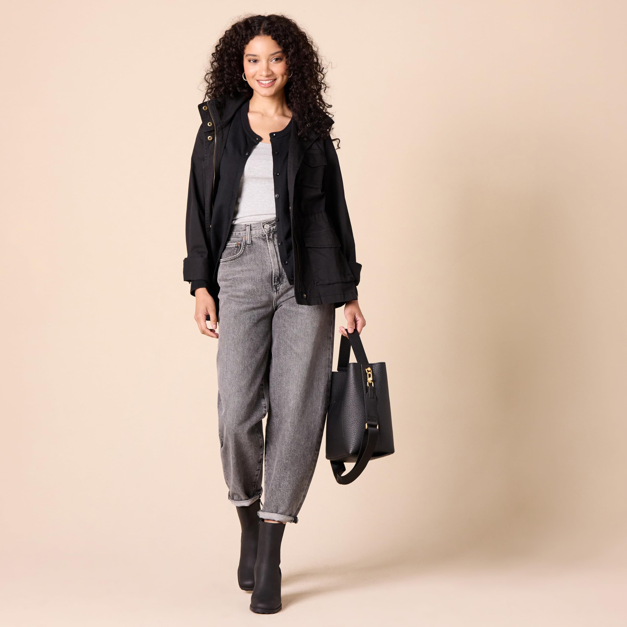Amazon Essentials Women's Lightweight Crewneck Cardigan Sweater (Available in Plus Size), Black, Large