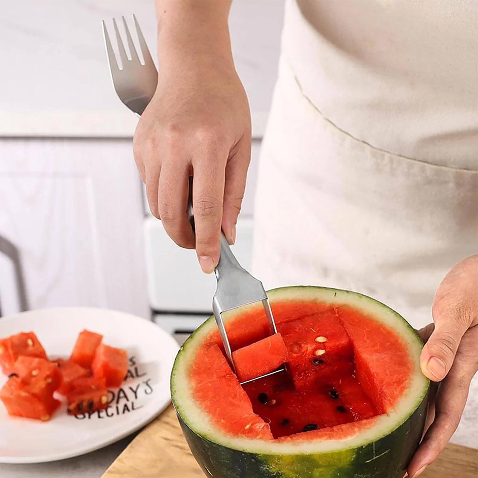2Pcs Watermelon Fork Slicer Cutter, 2-in-1 Stainless Steel Fruit Cutter, Watermelon Cutter，New Upgrade Dual Head Watermelon Fork Slicer Tool, Summer Fruit Cutting Home Kitchen Gadgets.