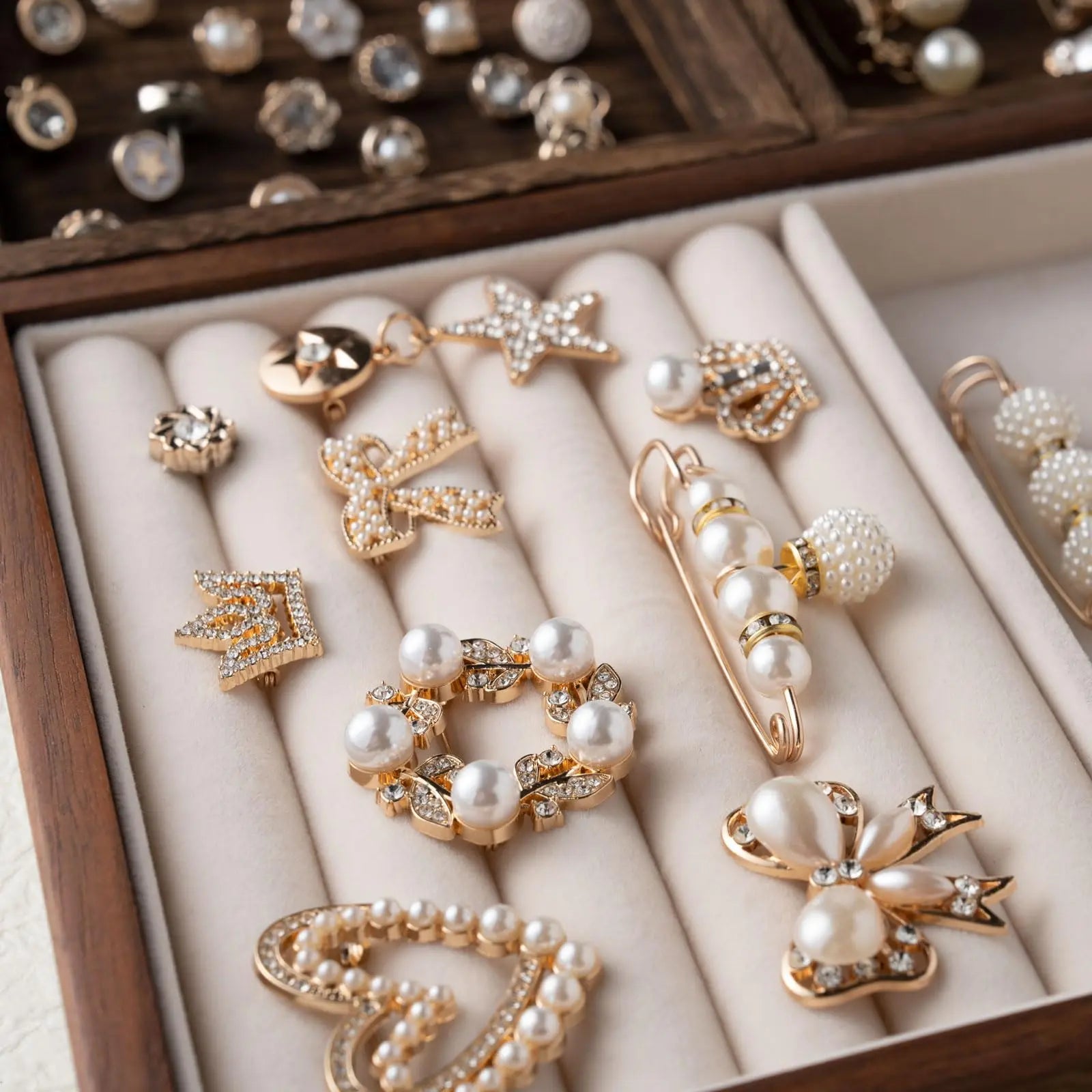 {{Product title}} | Buy from the USA & Ship Worldwide | 2PriceTags