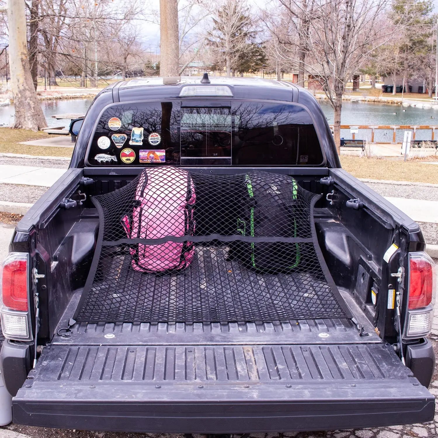 Highly Elastic Cargo Net, Simple Truck Bed Cargo Mesh Organizer, Suitable for Daily Light Loads of Trucks, 4'x4' Stretches to 7'x7' (Single Layer)