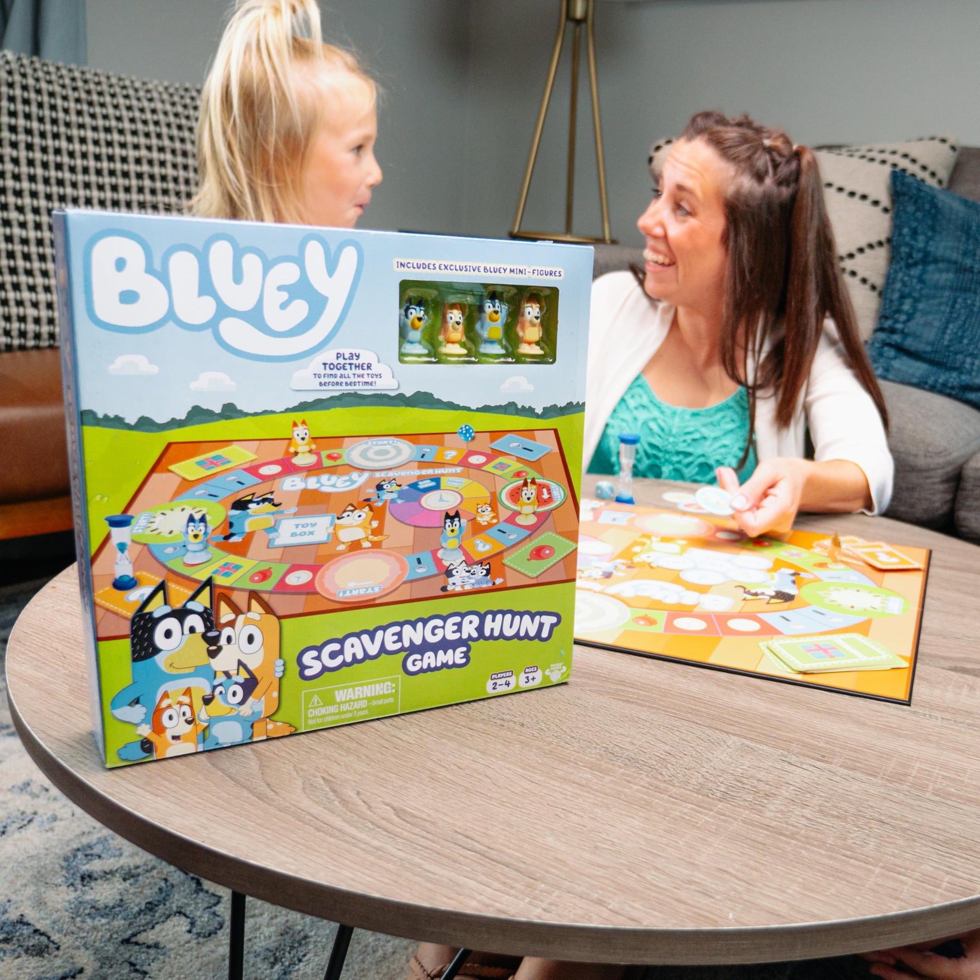 Bluey Scavenger Hunt Board Game, Cooperative Play with 4 Exclusive Mini-Figures, Learning Toys for 5+ Year Old, Fun Toy Token Collecting Game