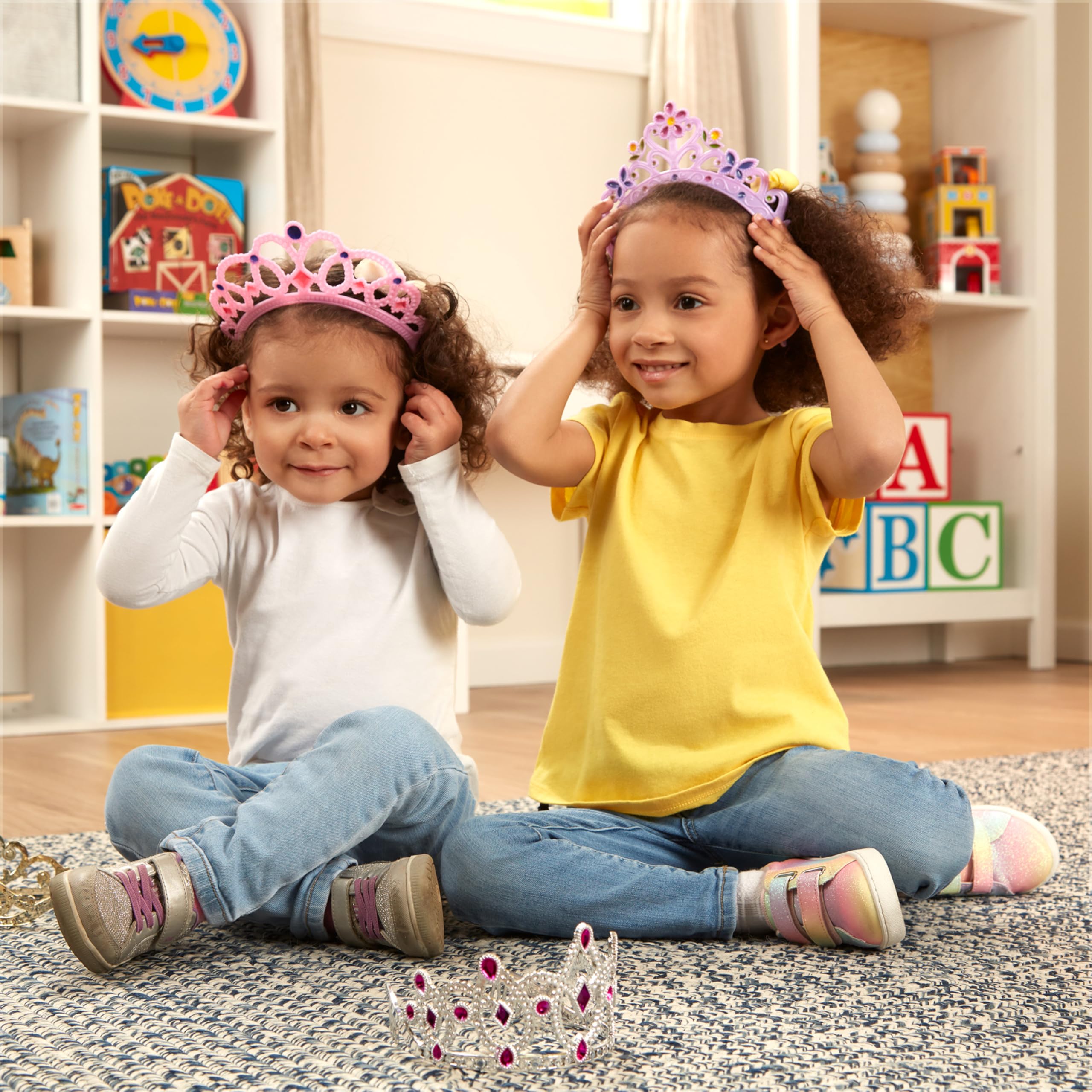 Melissa & Doug Dress-Up Tiaras Play Set for Kids (4-Piece) – Pretend Princess Crowns for Costume Role Play – Preschool Jewelry Toys for Girls Ages 3+