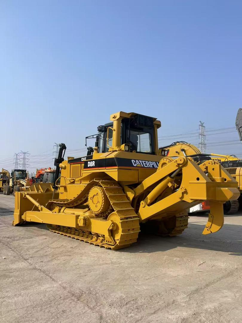 Used Crawler Bulldozer D8R